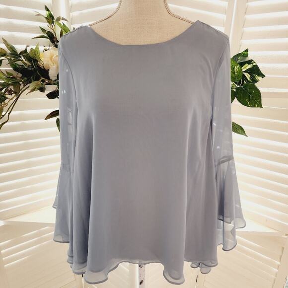 JENNIFER LOPEZ SLATE BLUE BELL SLEEVE KEY HOLE BLOUSE SIZE MED - Picture 1 of 6